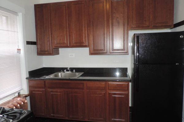 500-16 5th St kitchenette