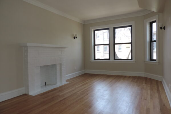 Image of Excellent South East Evanston two bedroom with all new kitchen/bath, DW, HWF & CA!
